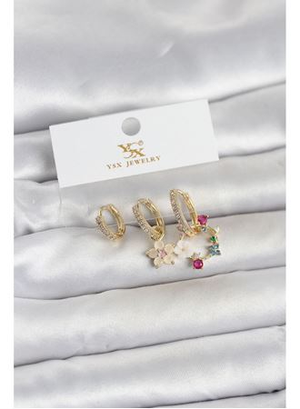 Pirinç Gold Renk Çiçek Model 3'lü Kadın Küpe