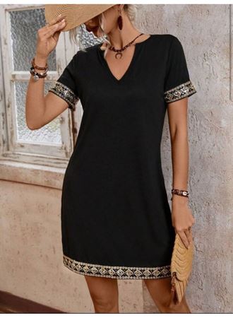 Şerit Detay V Yaka Yandan Cepli Viskon Elbise