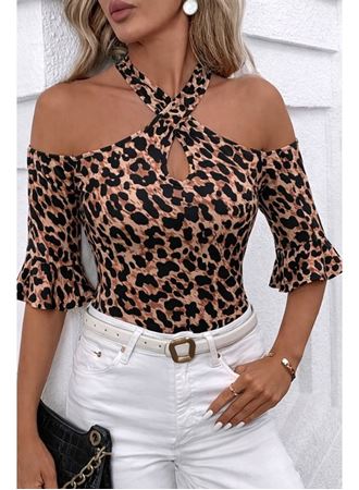 Kadın Kısa Kollu Omuzlardan Açık ön çapraz Detaylı Süprem Bluz