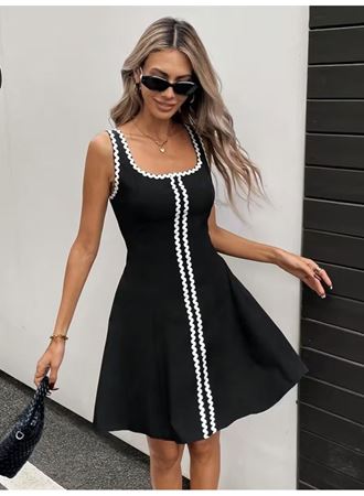 Kadın Askılı Yuvarlak Yakalı şerit Desenli Kısa Kiloş Elbise