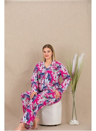 Büyük Beden Renkli Yaprak Desenli Düğmeli Uzun Kol Viskon Pijama Takımı