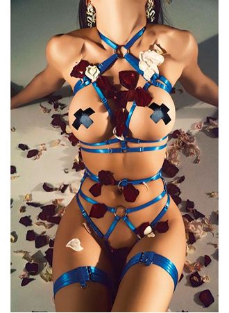Bacak Aksesuarlı Göğüs Bölgesi Açık Fantezi Lastik Harness