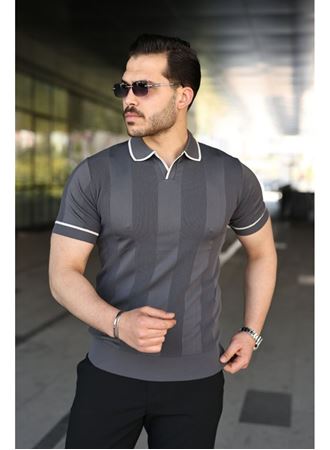 Erkek Dokulu Desen Yakalı Kısa Kollu Tişört