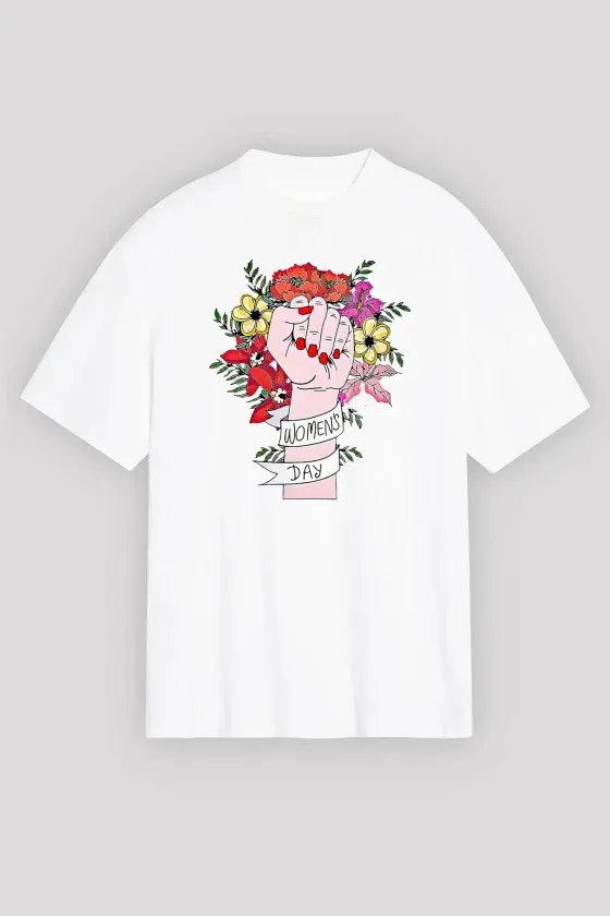 8 Mart Dünya Kadınlar Günü Baskılı Oversize Bisiklet Yaka T-shirt - Beyaz
