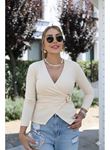 Kadın Uzun Kollu Kruvaze Yakalı Toka Detaylı Viskon Bluz
