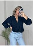 Kadın Uzun Kollu Dökümlü Kruvaze Yaka Kol Ucu Gipeli Sandy Bluz