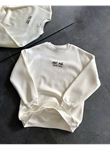 Bisiklet Yaka Üç İplik Baskılı Oversize SweatShirt - Beyaz