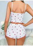 Beyaz Üstüne Çilek Desenli Askılı Şortlu Pijama Takımı