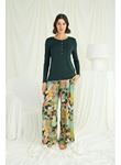 Çiçek ve Yaprak Desenli Pijama Takımı