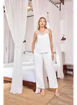 Dantelli ve Dekolteli Saten Pijama Takımı
