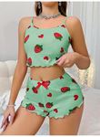 Pamuklu Yeşil Üstüne Çilek Desen Fitilli Askılı Şortlu Pijama Takımı